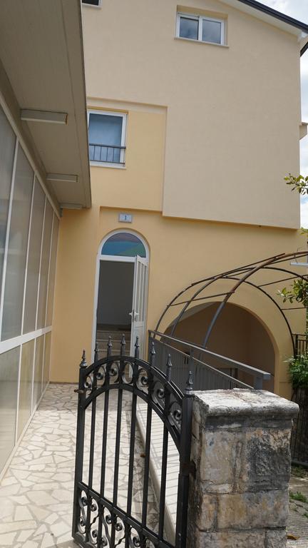 Apartments Divina Ρόβινι Εξωτερικό φωτογραφία